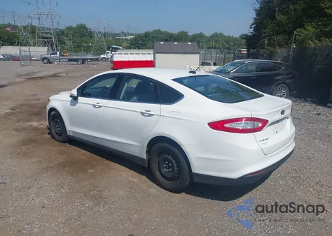 2013 Ford Fusion S из США, поврежденный, VIN 3FA6P0G77DR264112